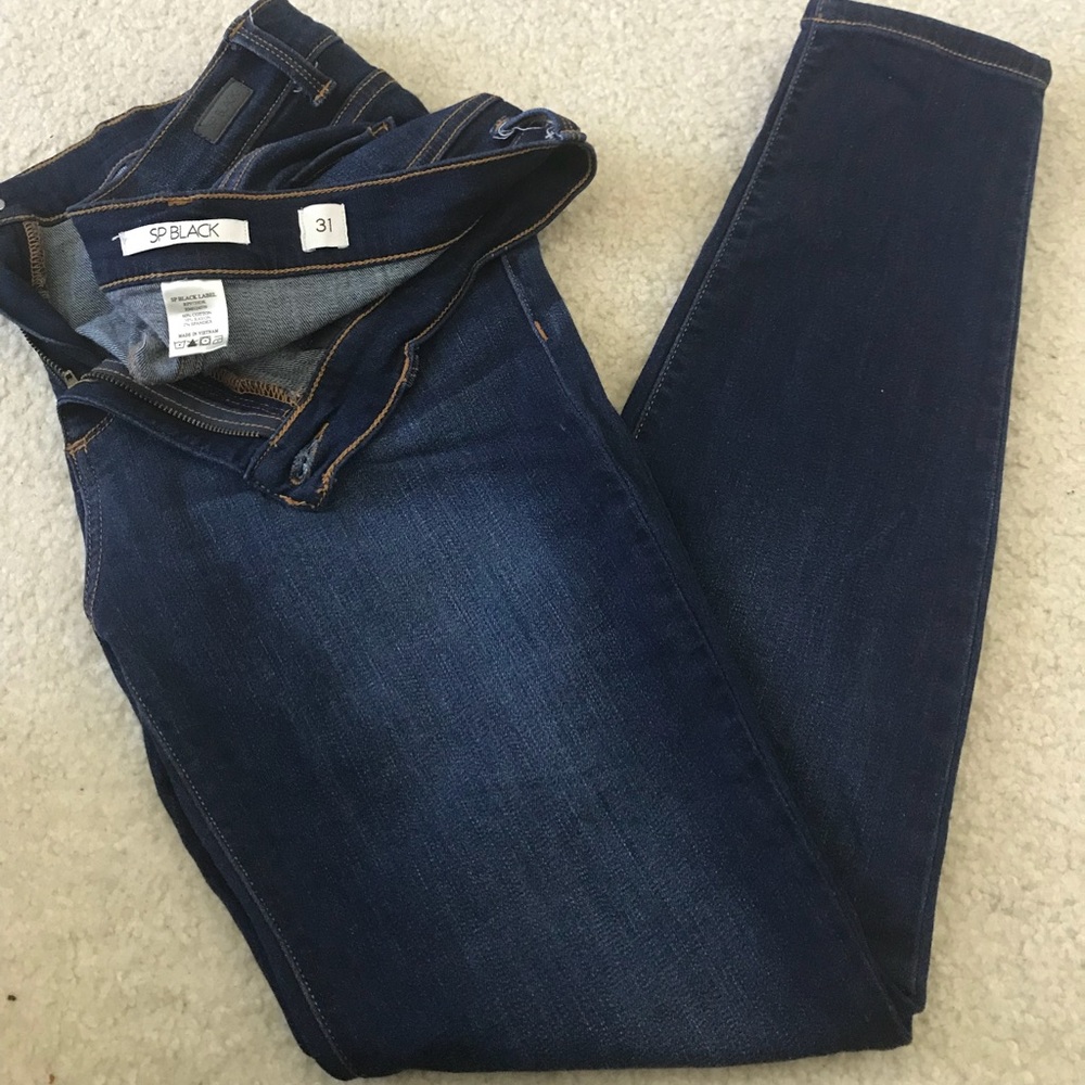 SP Black dark wash skinny jeans 12/31